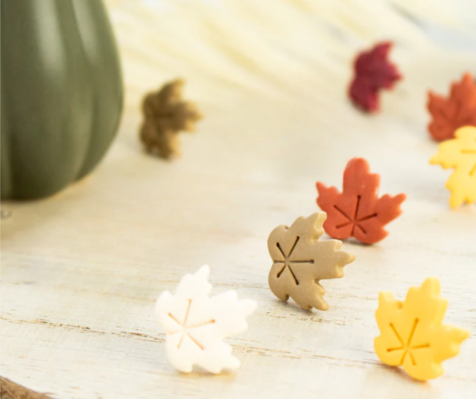 Clay leaf studs