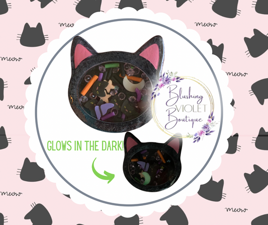 Black kitty shaker