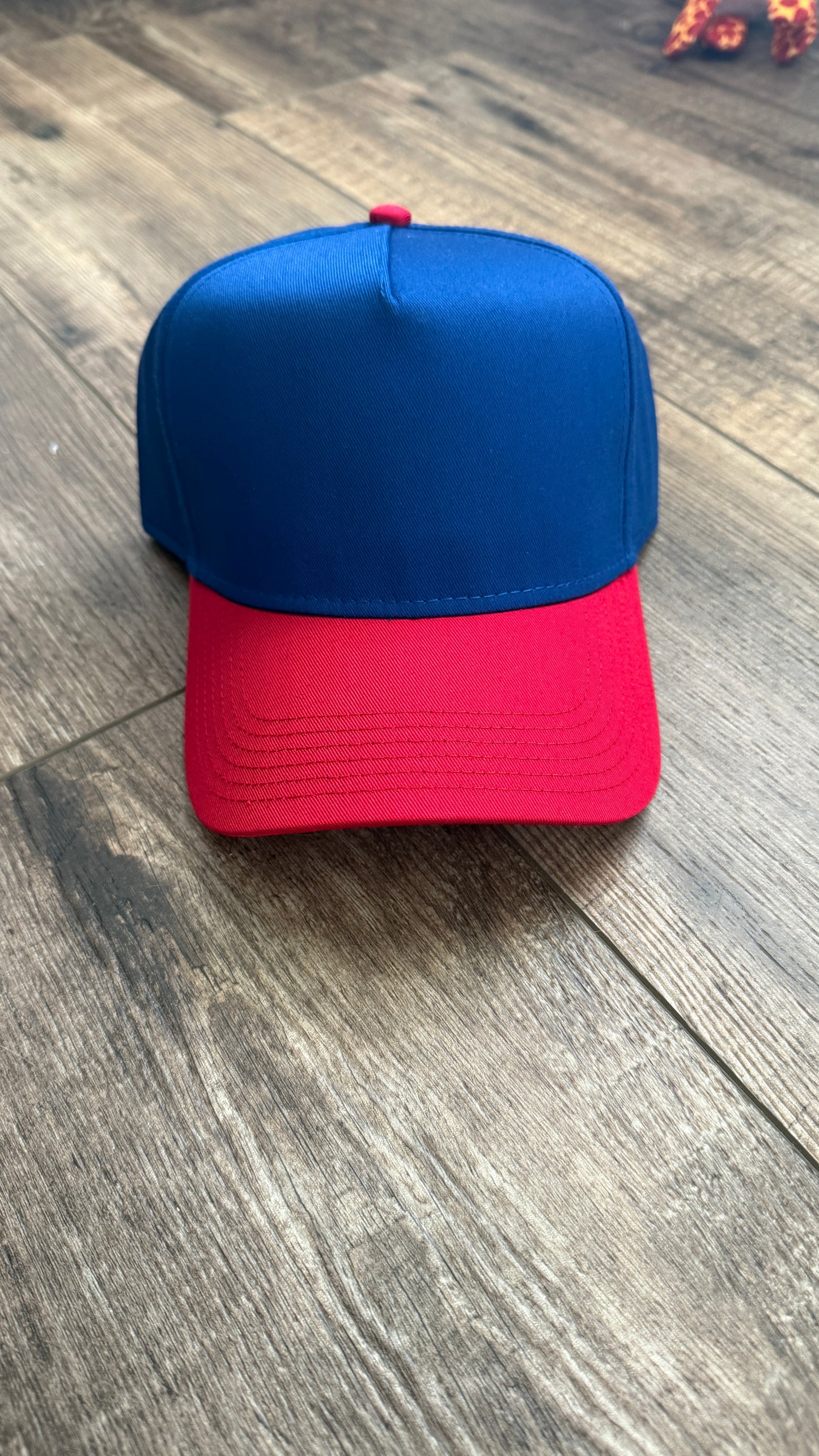 Royals puff canvas structured hat