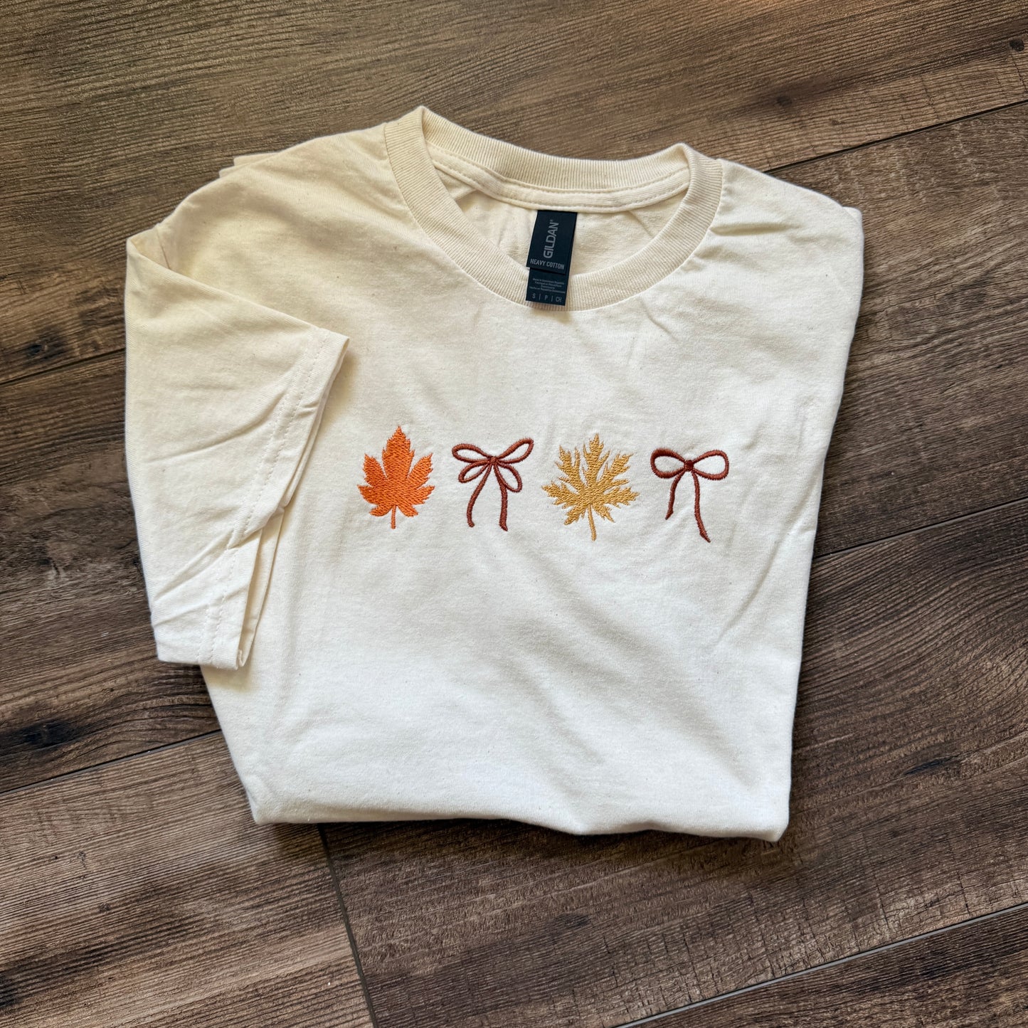 Maple & bows embroidery top-Adult