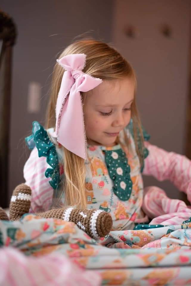 2022 Christmas Chiffons